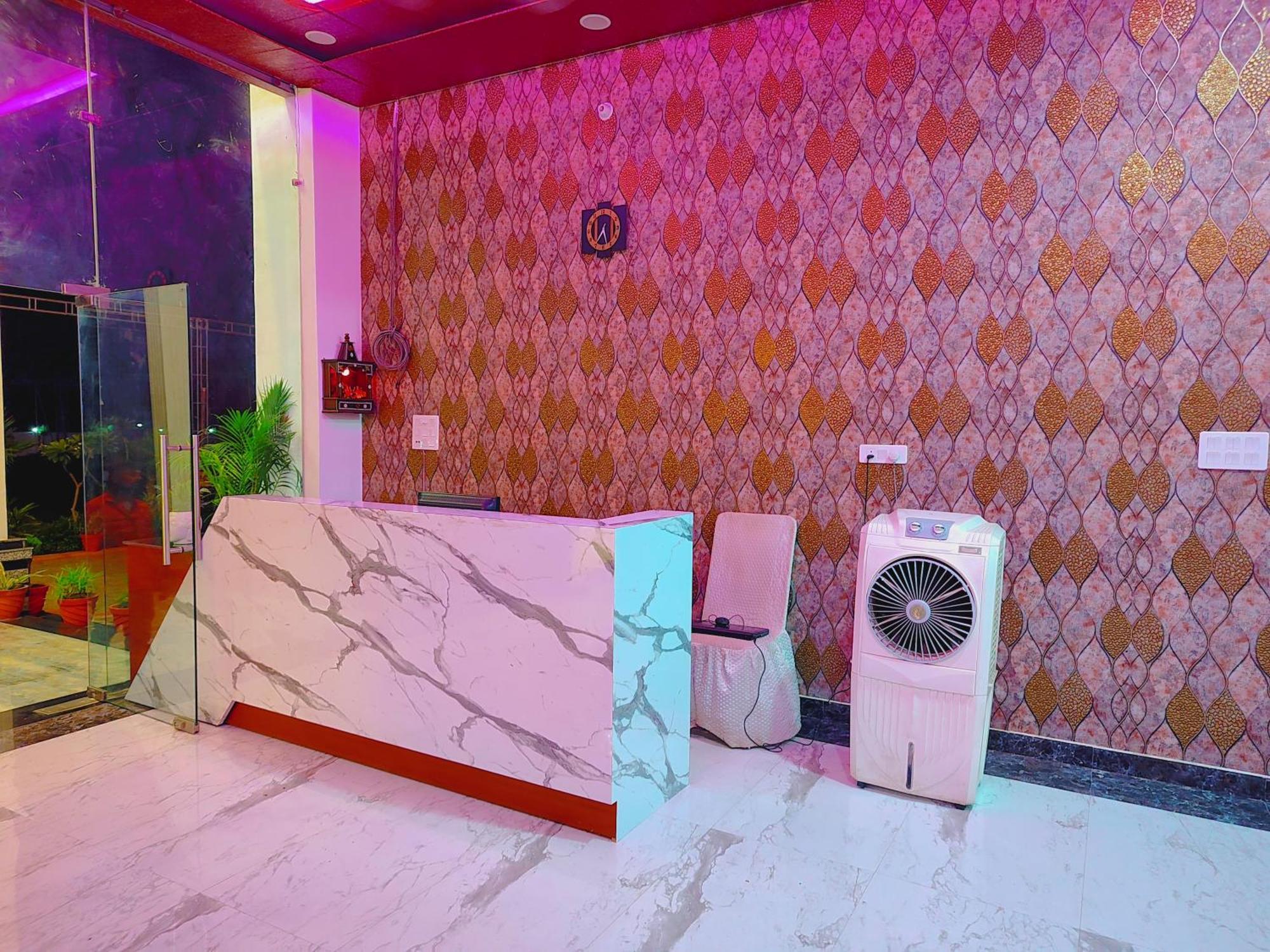 Awadh Samrat Resort Ayodhya Dış mekan fotoğraf